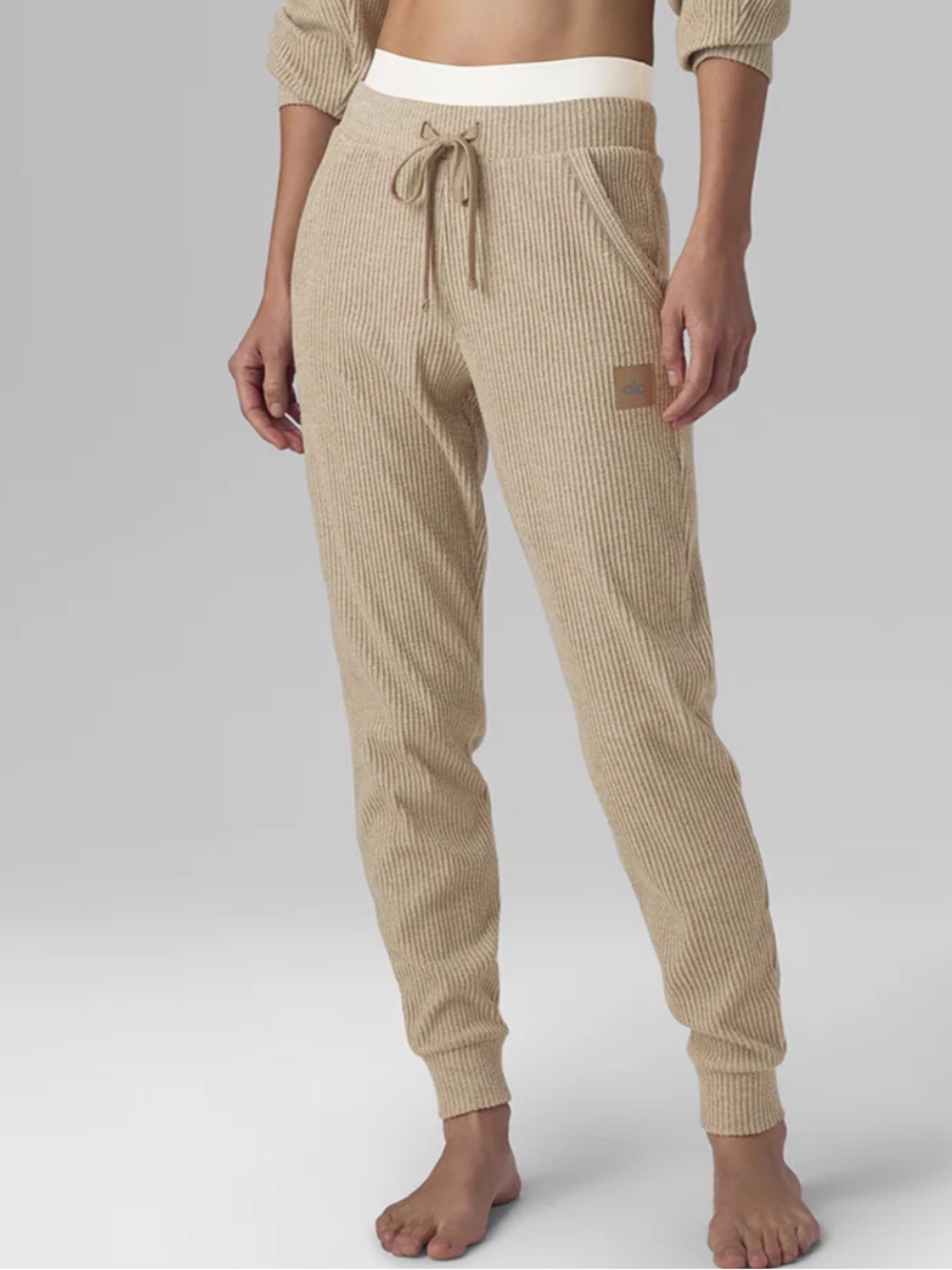 Alo Yoga Muse Sweatpants Gravel XS